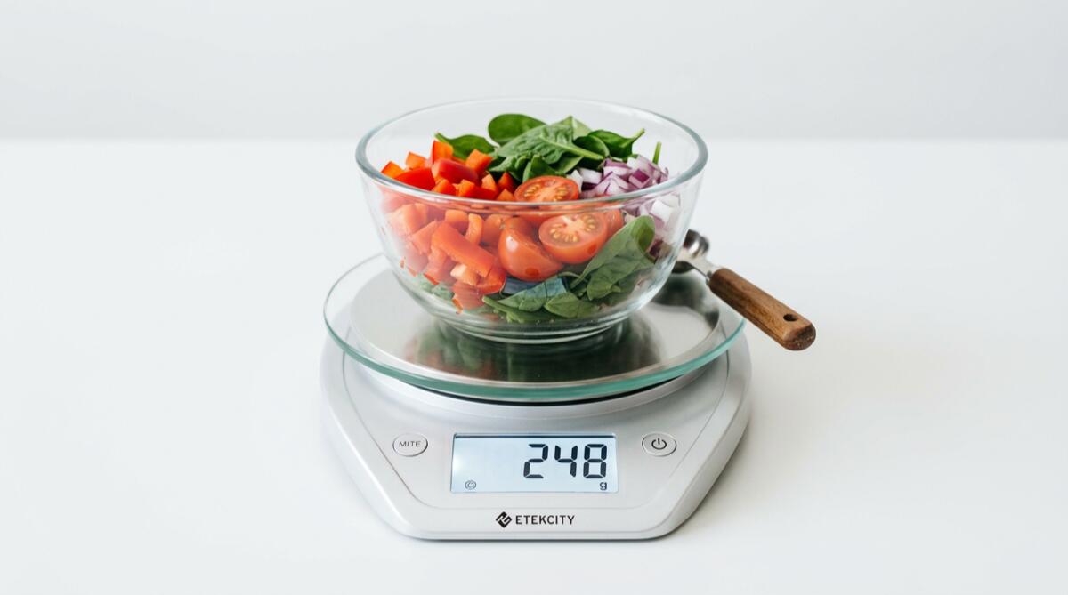 Dlaczego źle liczysz kalorie i jak to naprawić: Najczęstsze błędy